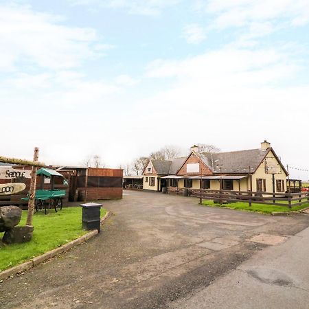 Apache Falls Lodge Limavady Esterno foto