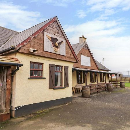 Apache Falls Lodge Limavady Esterno foto