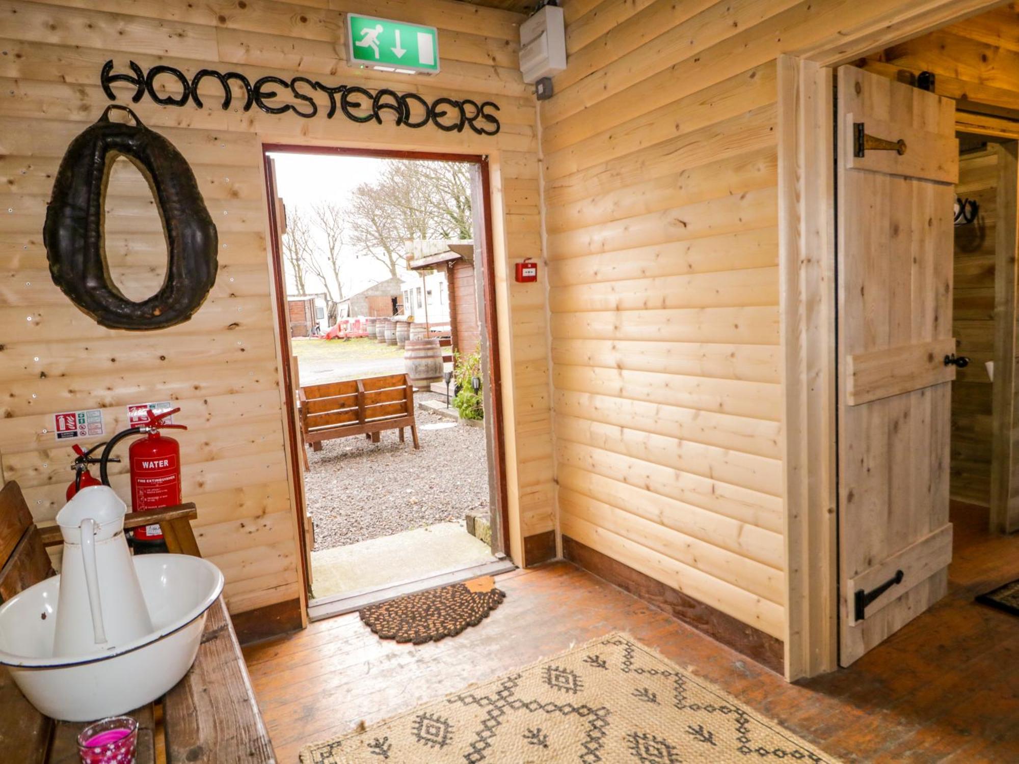 Apache Falls Lodge Limavady Esterno foto
